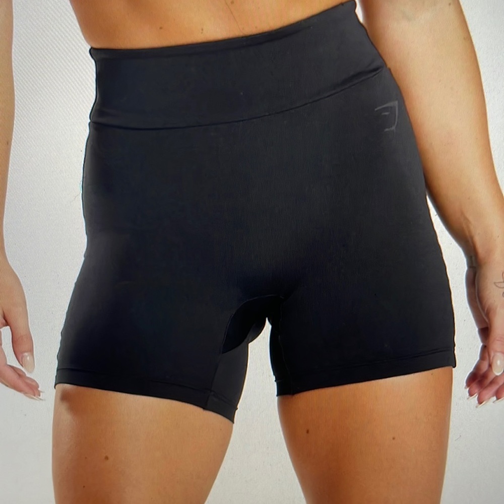 GS power original tight shorts small